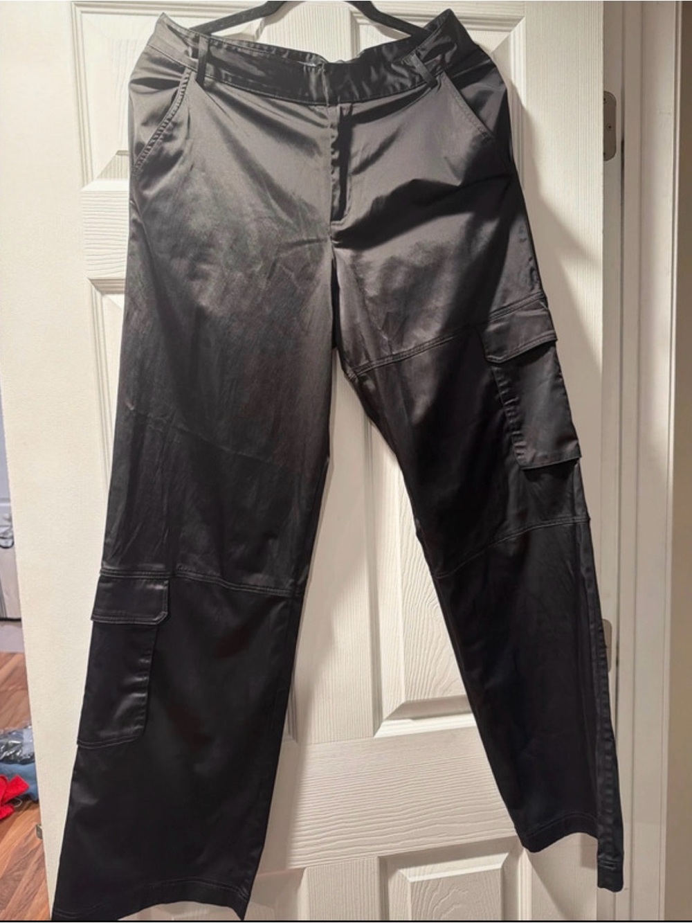 Black Cargo Pants - Classic Utility Style